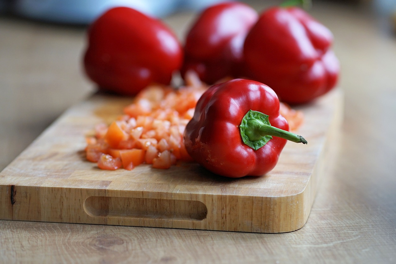 Eplucheur tomates, poivrons et kiwis - le meilleur du marché - Dame Deco